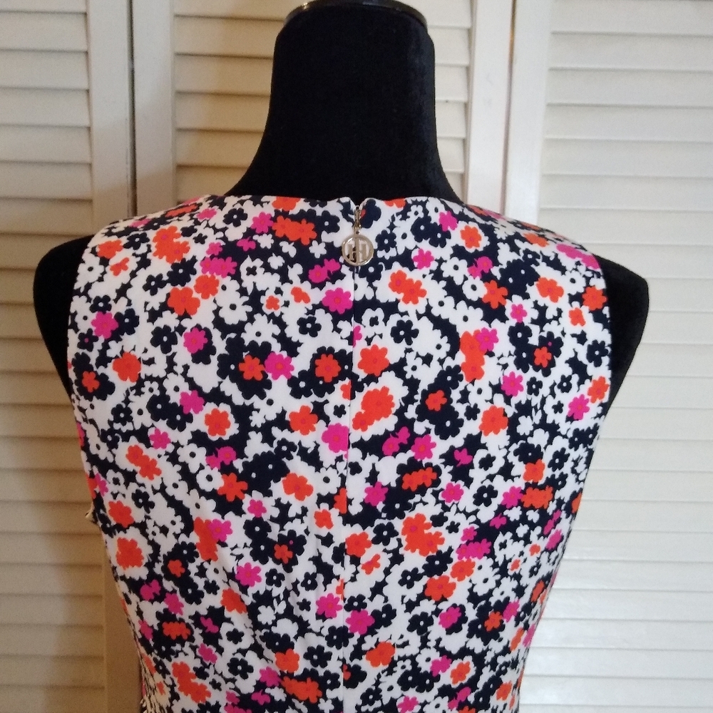 Tommy Hilfiger Floral Wrap Dress Sleeveless V-Neck Fit & Flare Pink Orange Sz 6 - Picture 7 of 12